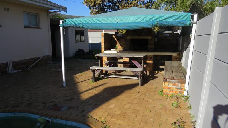 3 Bedroom Property for Sale in Panorama Western Cape